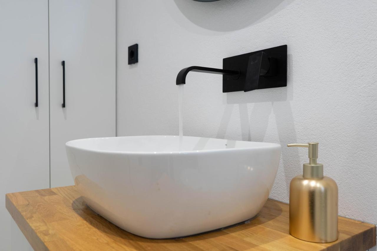Marilias Luxury Studio Apartment 基萨莫斯 外观 照片